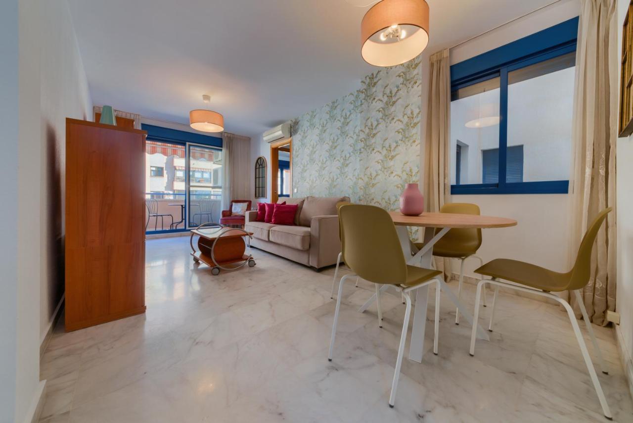 Holidays2Malaga Ayala 450 Mts From Beach & Terrace Exteriör bild